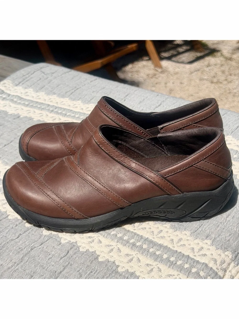 Shoes - Picture 4 of 11